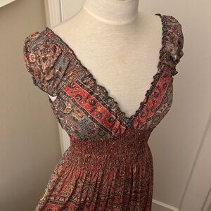 Bohemian Paisley Dress with Ruffled Sleeves